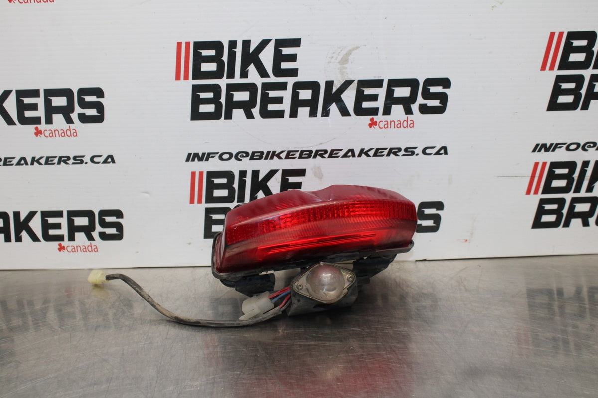 96 KAWASAKI NINJA 500 EX500A REAR TAIL TAILLIGHT BACK BRAKE LIGHT BB768