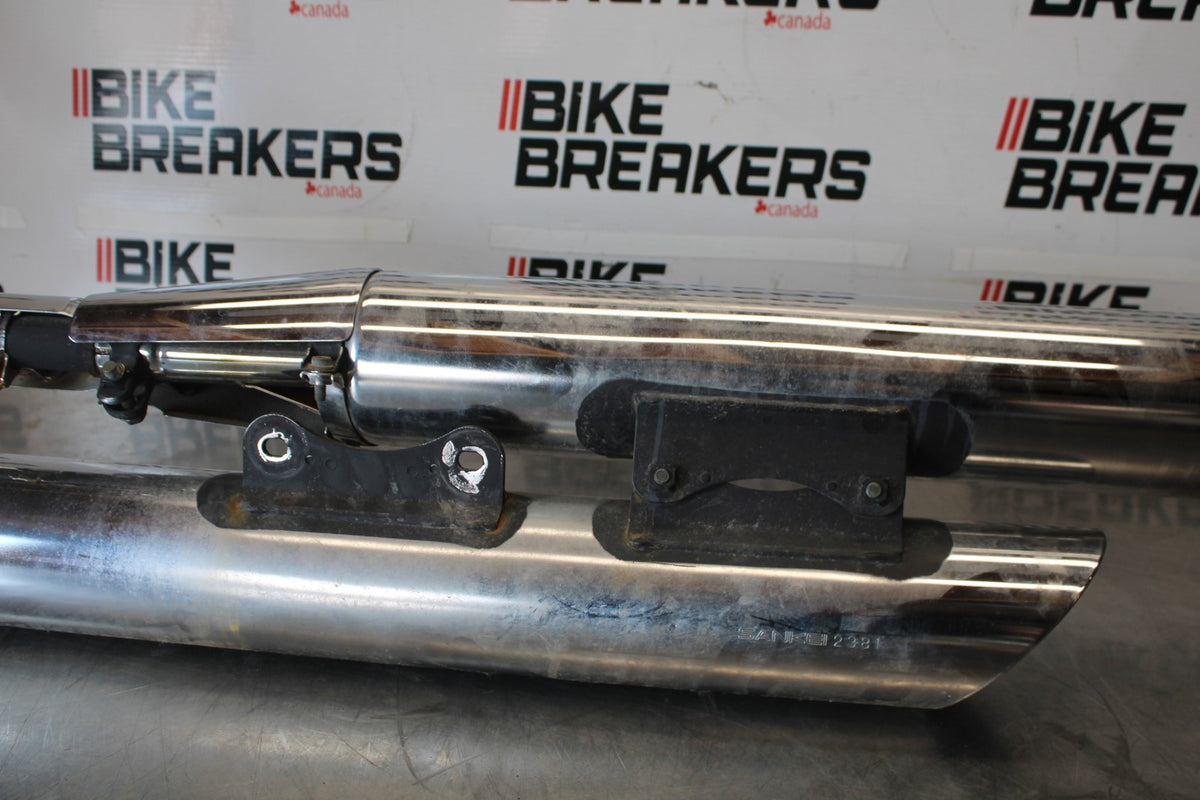 07 SUZUKI BOULEVARD M50 HEADER EXHAUST PIPE MUFFLERS BB897