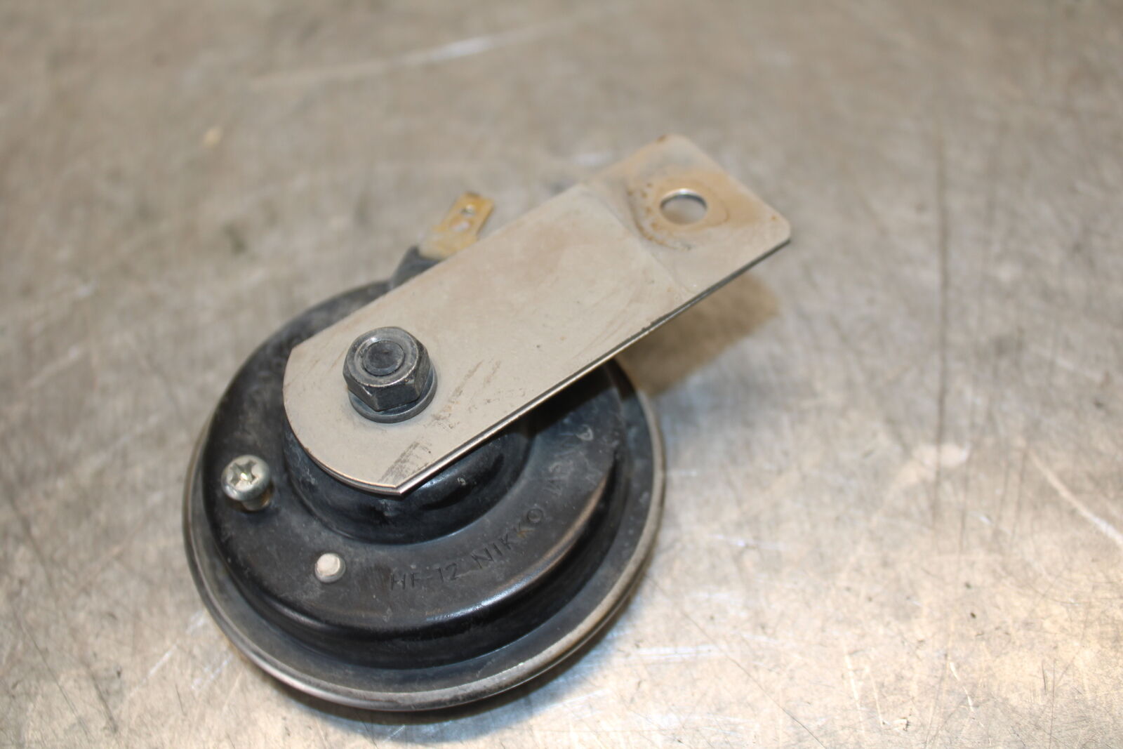 19-23 KAWASAKI NINJA ZX6R HORN SIGNAL BB701