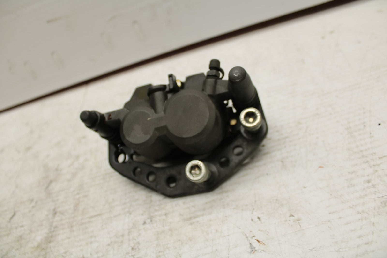 90-07 KAWASAKI ZZR 250  FRONT BRAKE CALIPER BB298