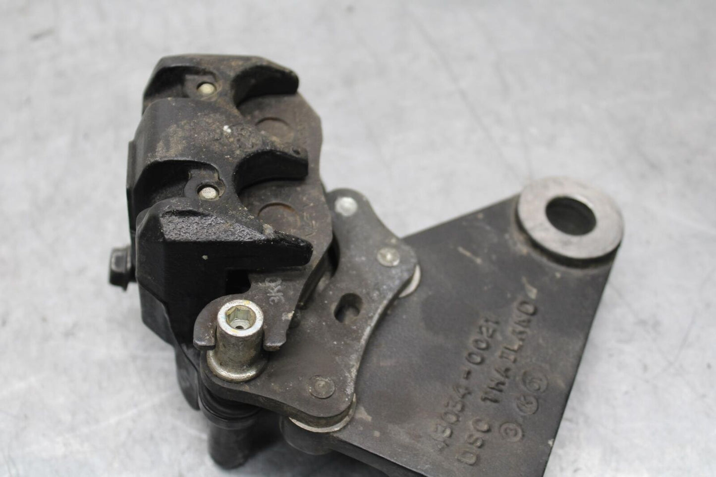 2015 Kawasaki Ninja 300 EX300B ABS REAR BACK BRAKE CALIPER 43080-0151-25S BB61