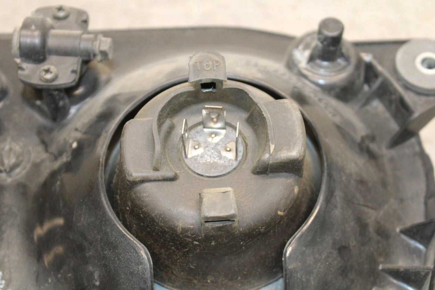 93-94 KAWASAKI NINJA ZX7R FRONT HEADLIGHT HEAD LIGHT LAMP BB122