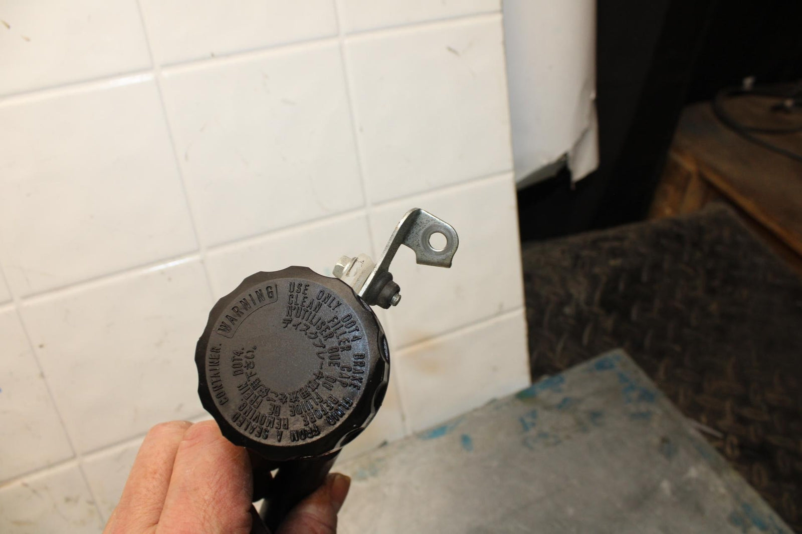 08-09 KAWASAKI NINJA ZX14R REAR BACK BRAKE MASTER CYLINDER W RESERVOIR BB73