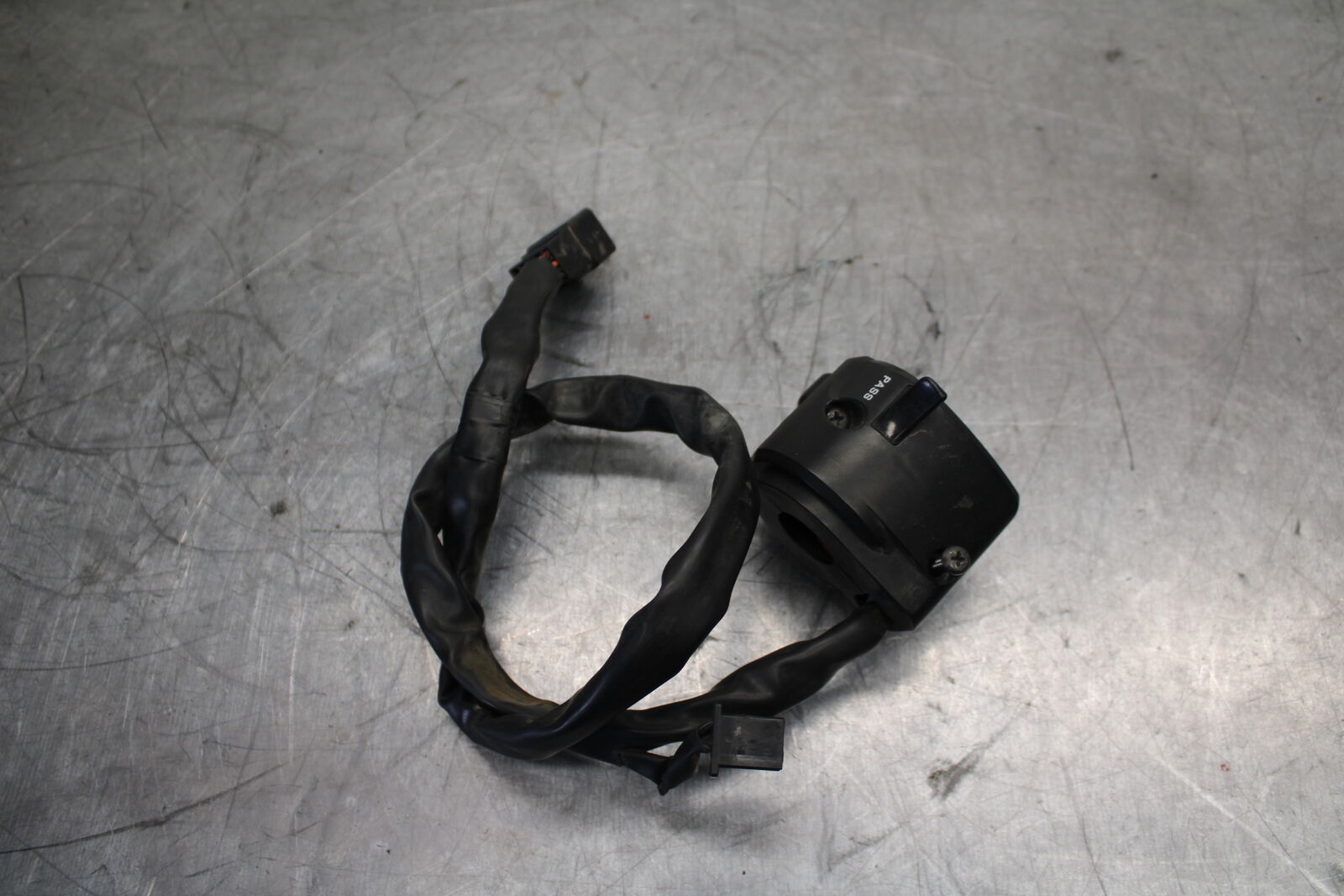 12-17 KAWASAKI ER-6N Z650 LEFT CLIP ON HANDLE HORN SIGNALS SWITCH SWITCHES BB709