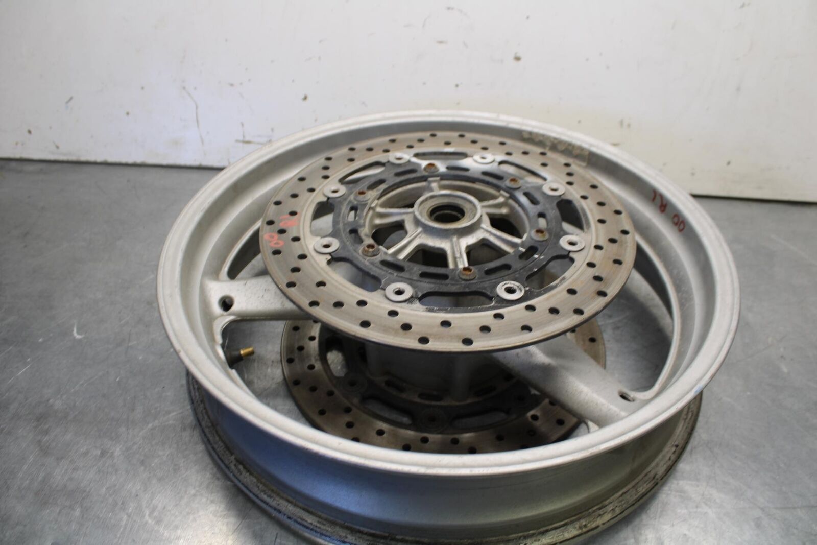 2000 Yamaha YZF R1 FRONT WHEEL AND LEFT RIGHT BRAKE ROTORS DISCS BB633