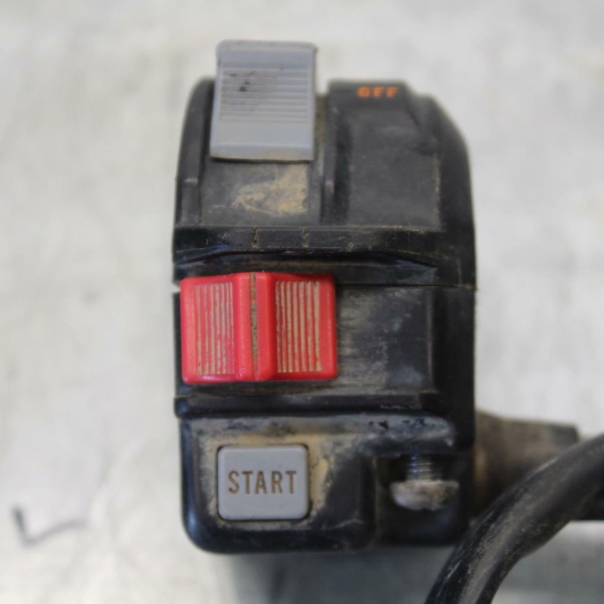06-20 YAMAHA RAPTOR 700 YFM700R LEFT HANDLE HANDLEBAR CONTROL SWITCH BB414