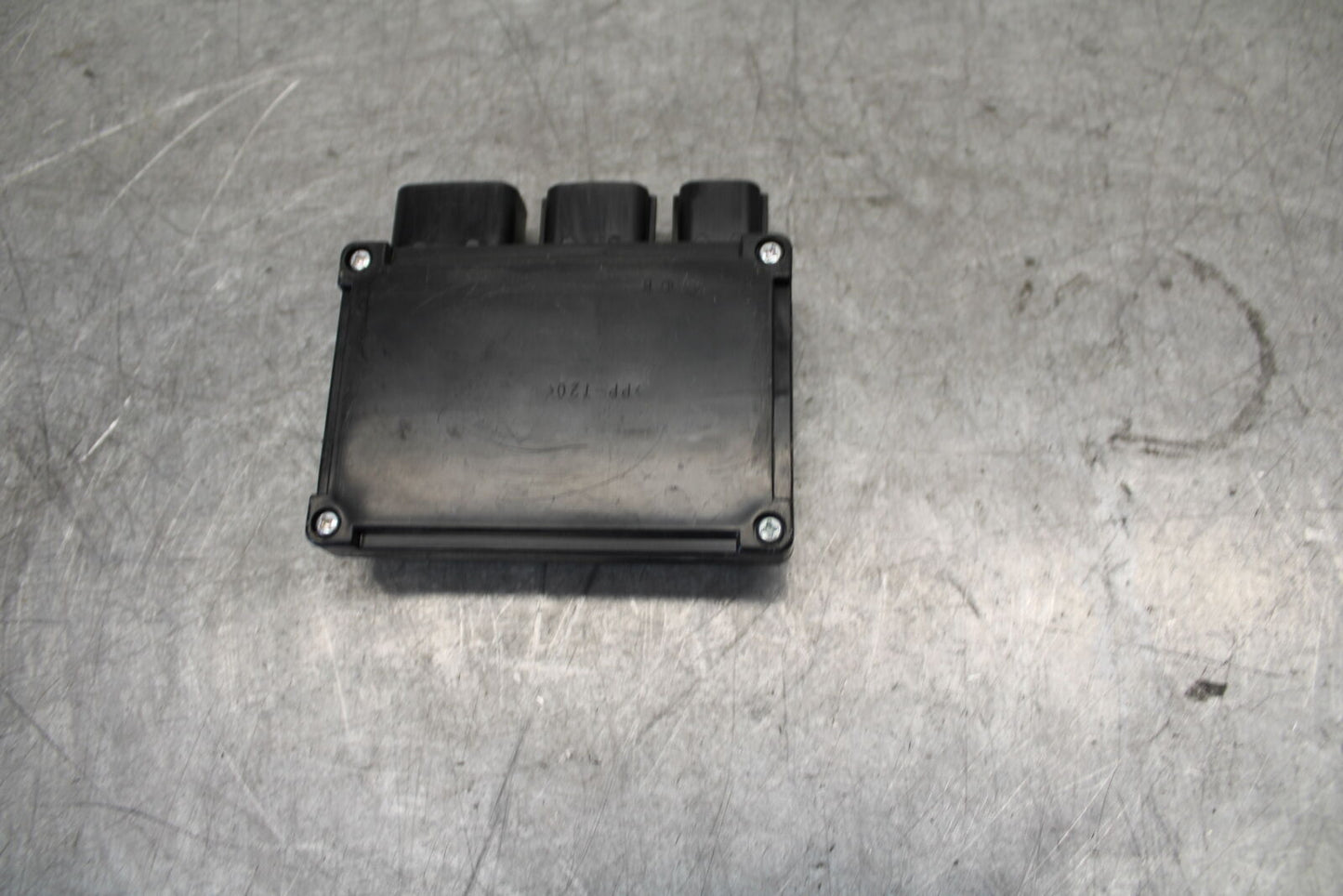 13-18 KAWASAKI NINJA ZX6R RELAY ASSEMBLY FUSE BOX BB682