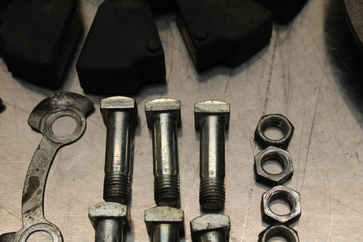 86 SUZUKI GS750ES REAR HUB & SHOCK DAMPERS CUSH ABSORBERS BB140