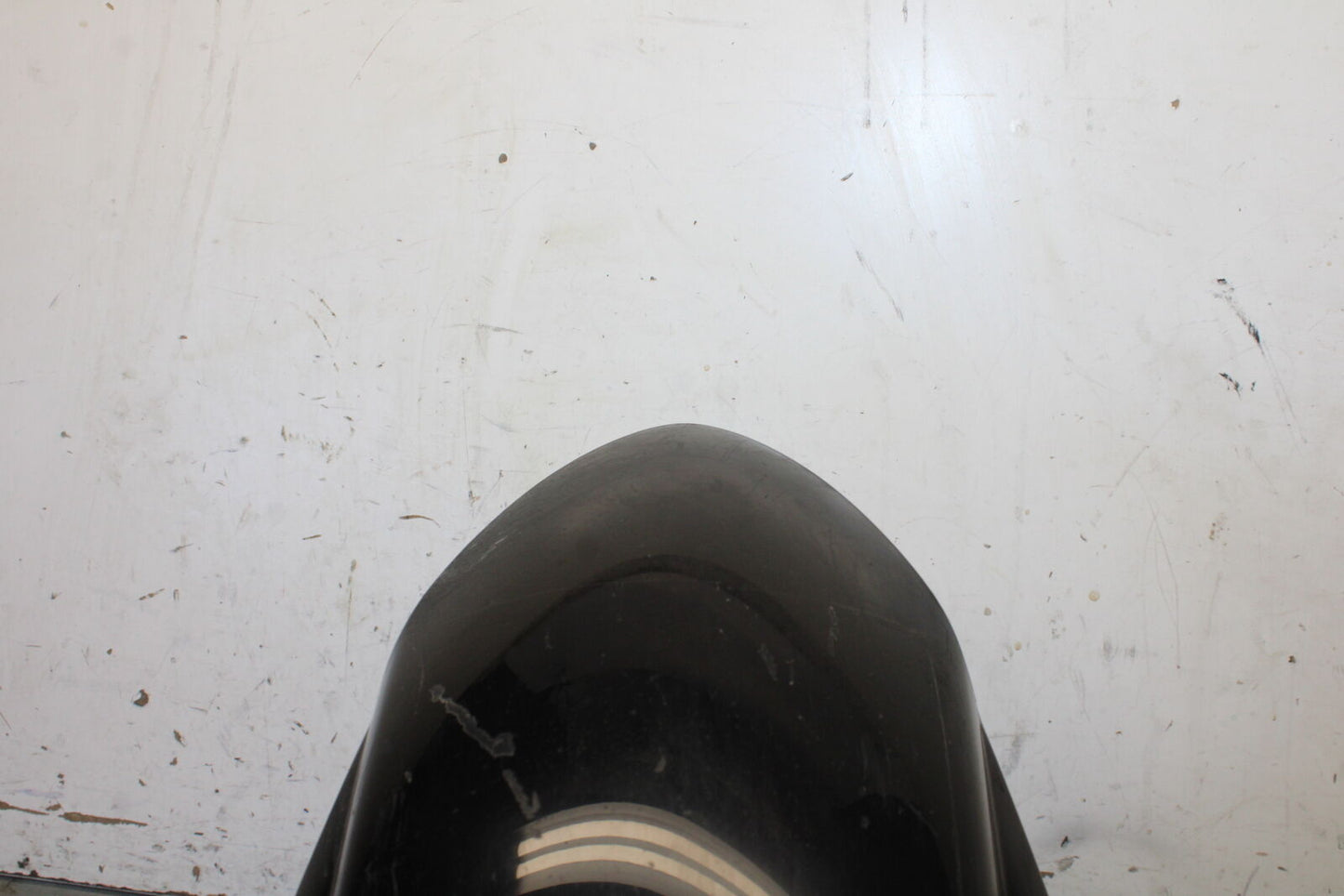 11-24 SUZUKI GSXR750 FRONT WHEEL FENDER COWL FAIRING  BB687
