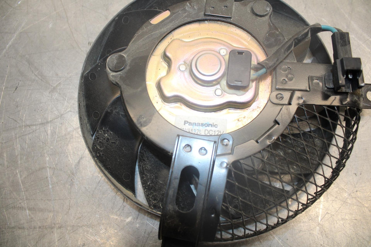 15-21 SUZUKI GSXR600 ENGINE RADIATOR COOLING FAN BB460