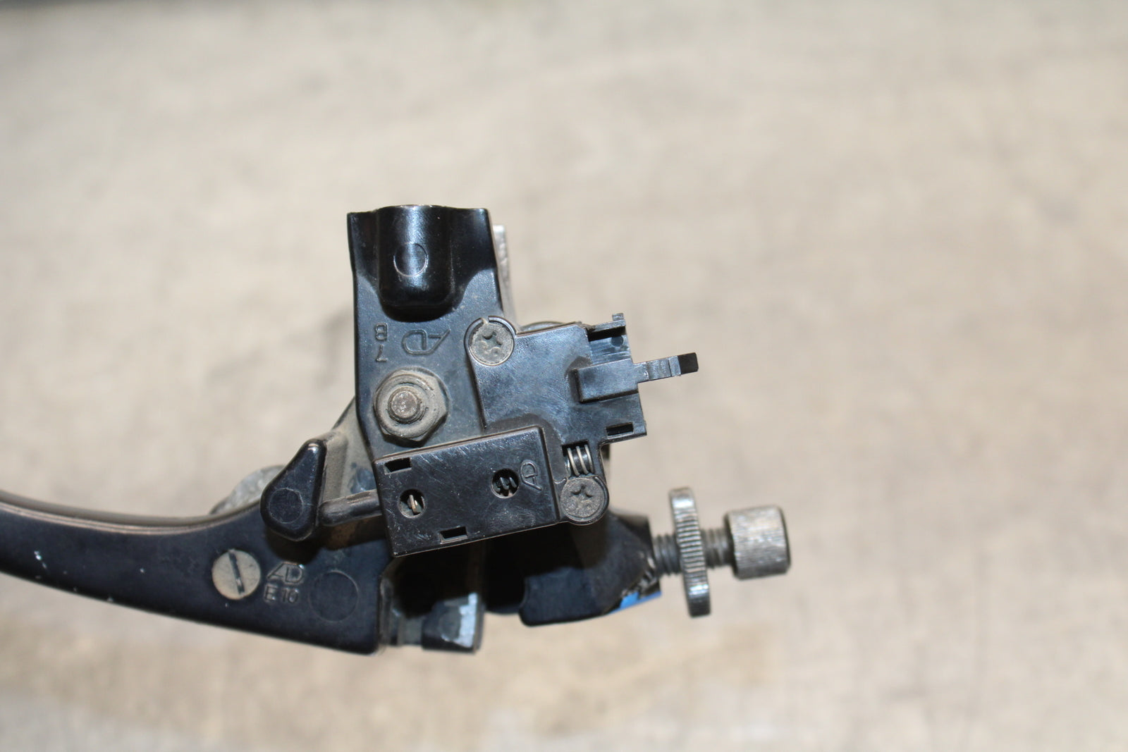 13-17 KAWASAKI NINJA ZX6R ZX636E CLUTCH PERCH MOUNT WITH LEVER  BB735