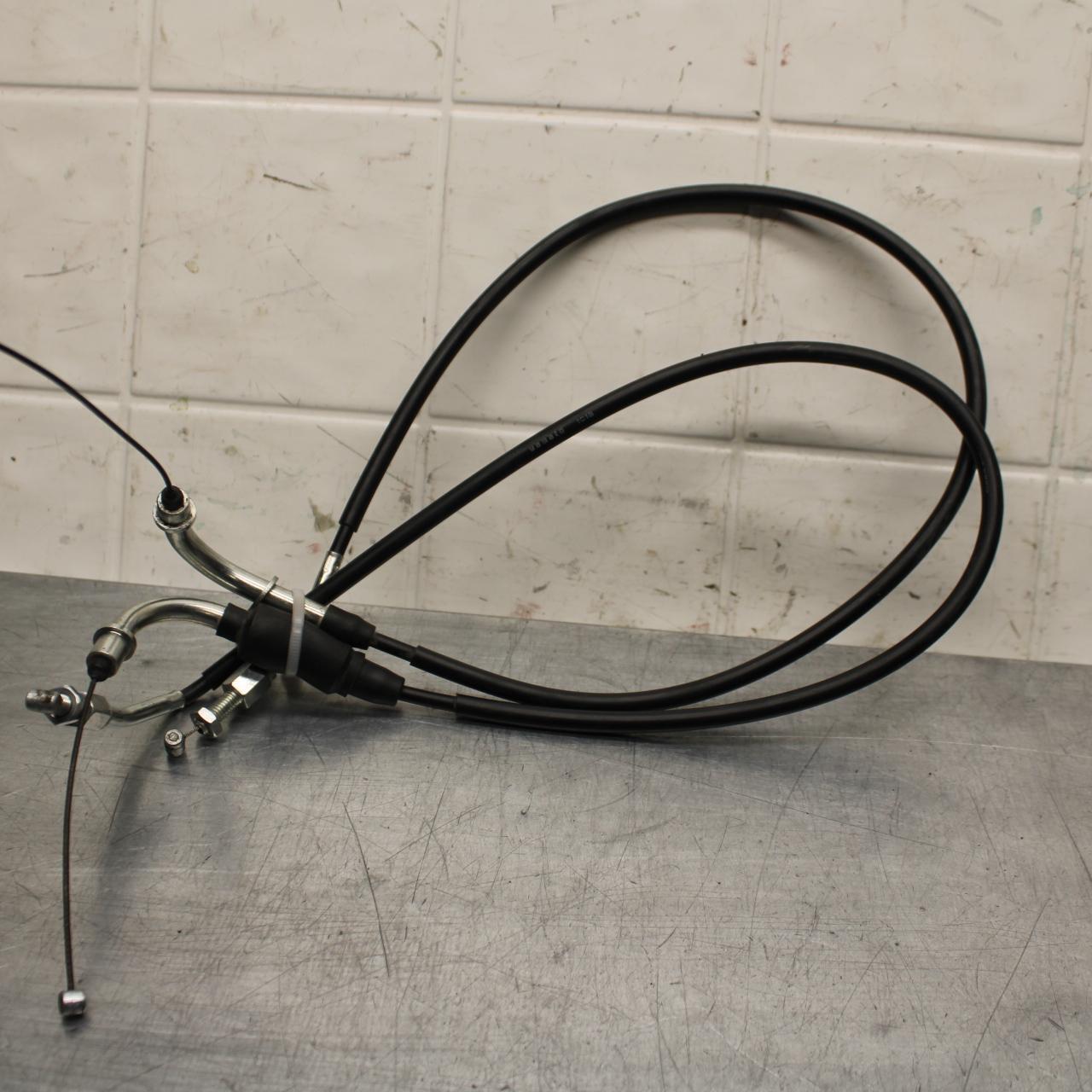 2017 Suzuki GSXR600 THROTTLE CABLES LINES 58300-14J00 58300-14J10 BB598