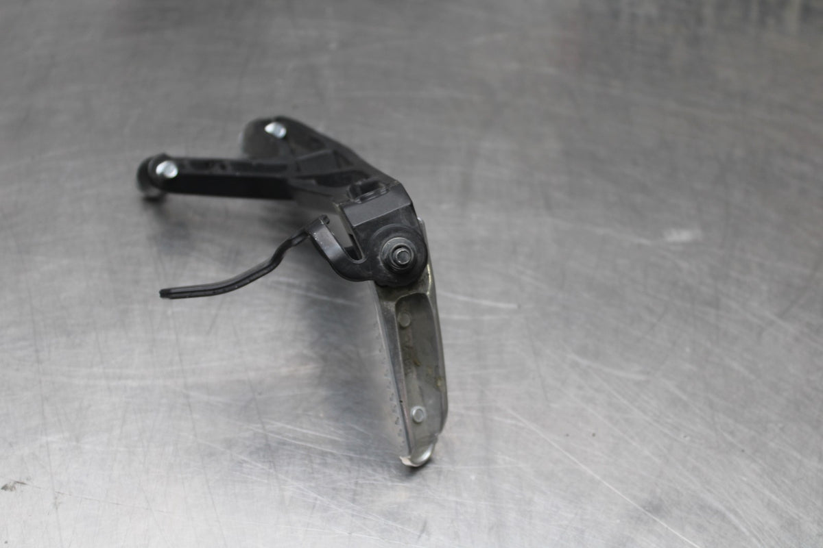 22-25 YAMAHA YZF R7 LEFT REAR BACK PASSENGER PEG BB769