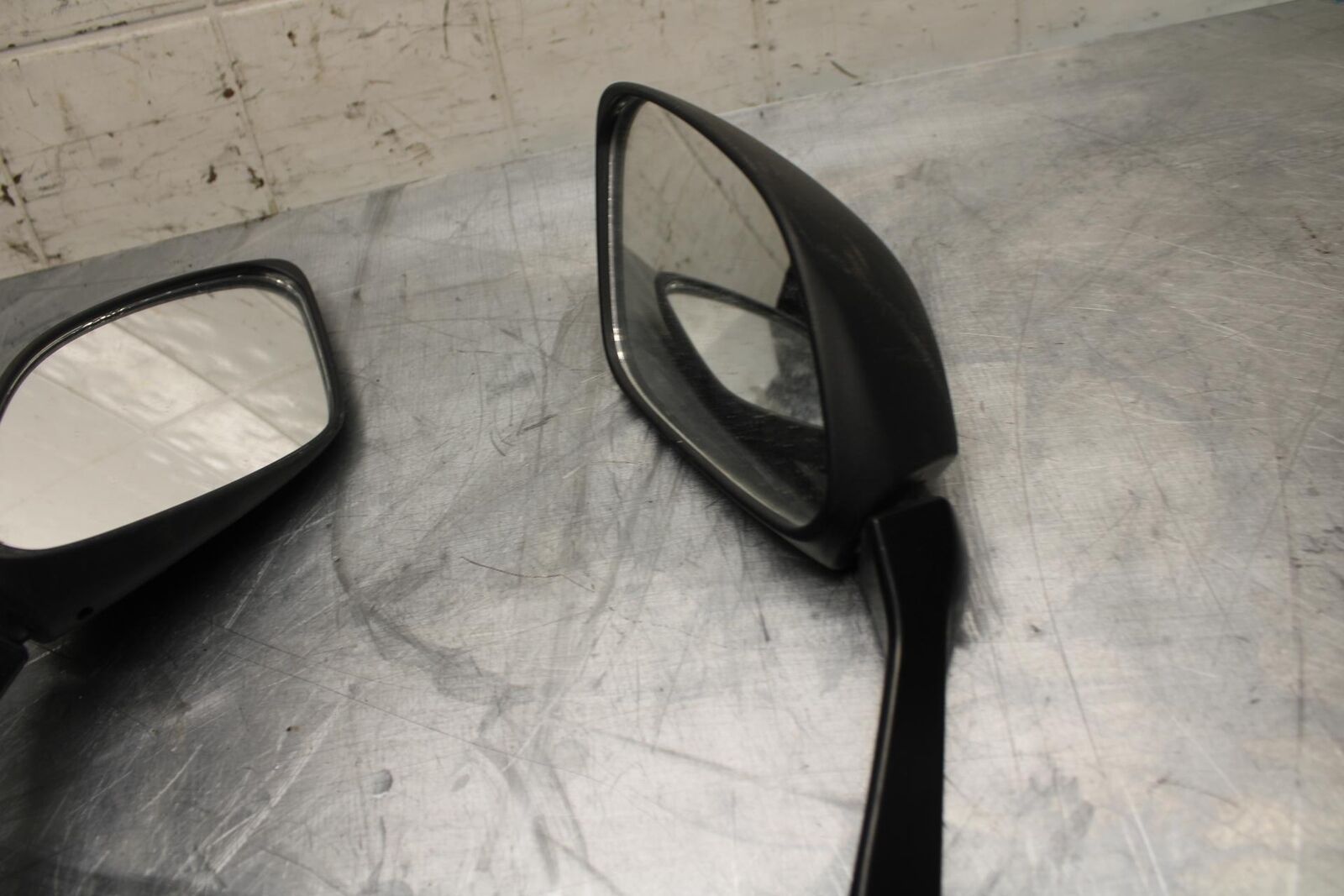 17-23 SUZUKI GSXR 250 GSX250RL8 MIRROR SET PAIR BB490