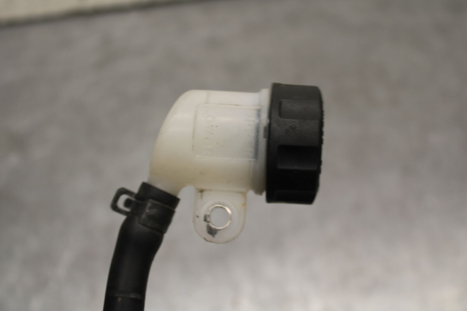 13-18 KAWASAKI NINJA ZX6R REAR BACK BRAKE MASTER CYLINDER W RESERVOIR BB666