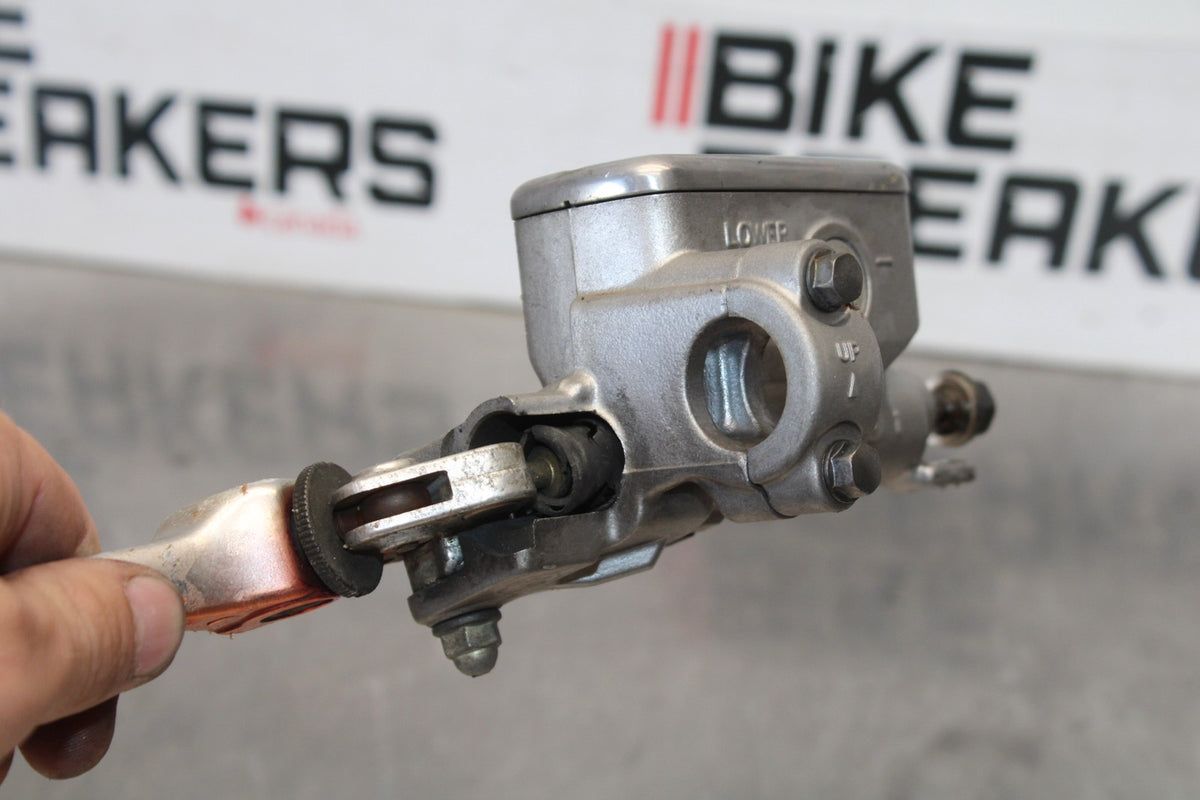 06-07 HONDA INTERCEPTOR 800 VFR800 HYDRAULIC CLUTCH MASTER & LEVER BB917