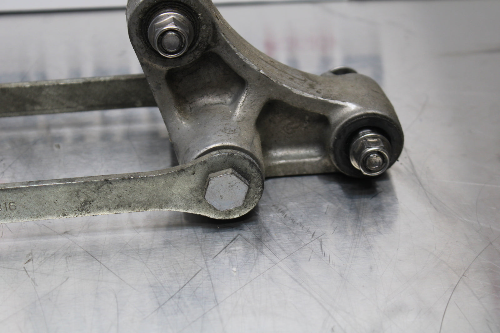 13-17 KAWASAKI NINJA ZX6R ZX636 ABS REAR DOGBONE SHOCK LINKAGE LINK BB143