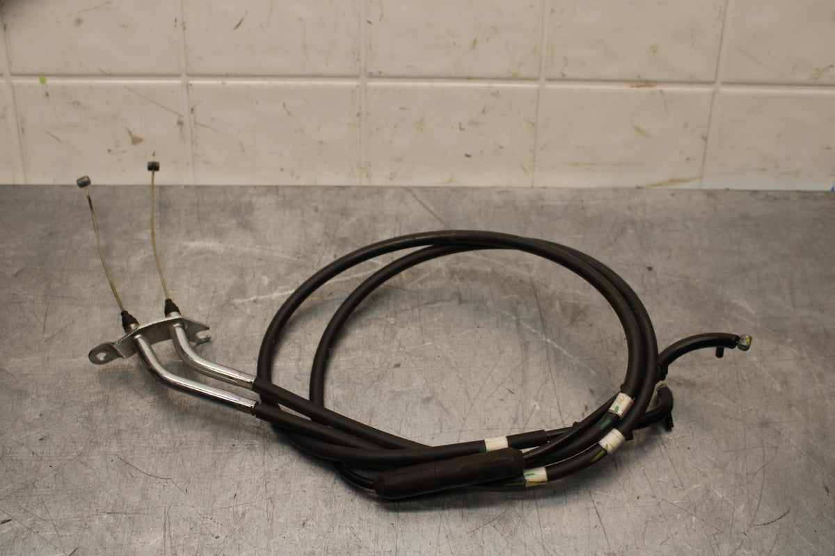 19-21 YAMAHA YZF R3 THROTTLE CABLES LINES BS7-F6301-01-00 BB588