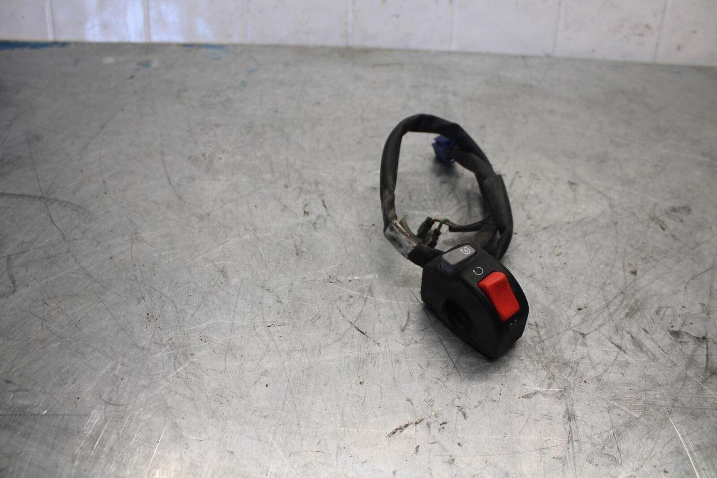 07-08 YAMAHA YZF R1 RIGHT CLIP ON HANDLE KILL OFF START SWITCH SWITCHES BB425
