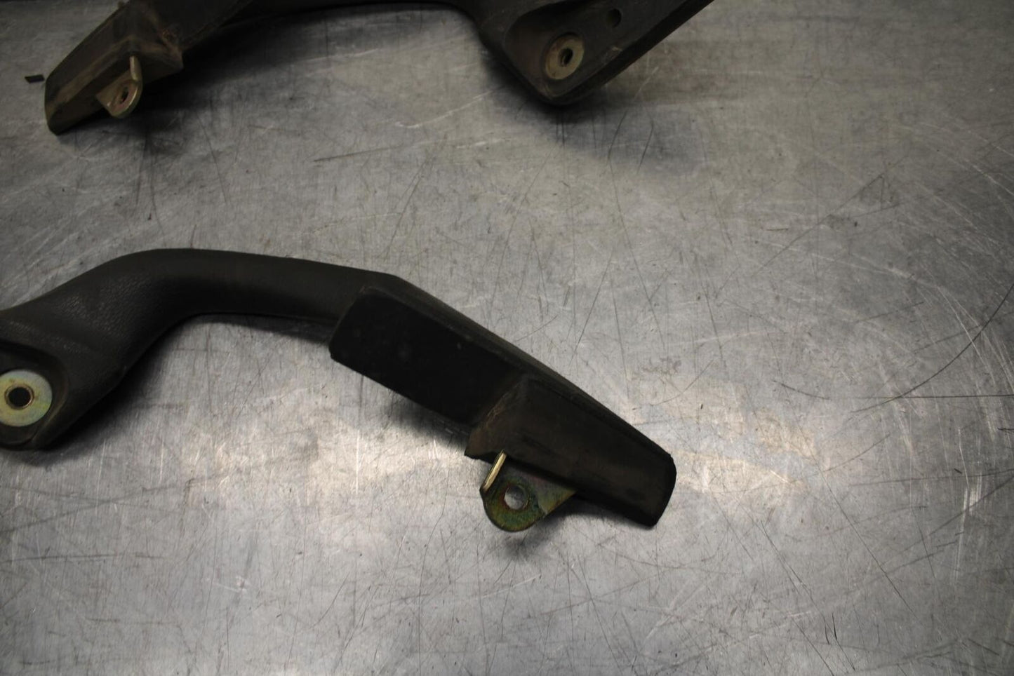 1999 Honda ST1100 PASSENGER REAR SEAT GRAB BAR HANDLE SET BB222