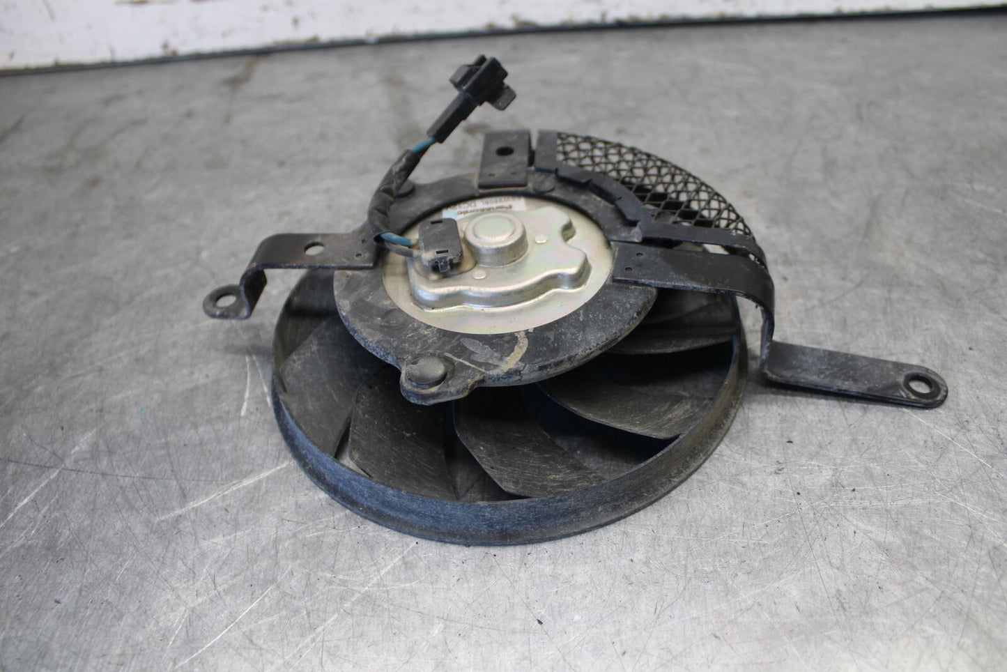06-07 SUZUKI GSXR 600 ENGINE RADIATOR COOLING FAN BB694