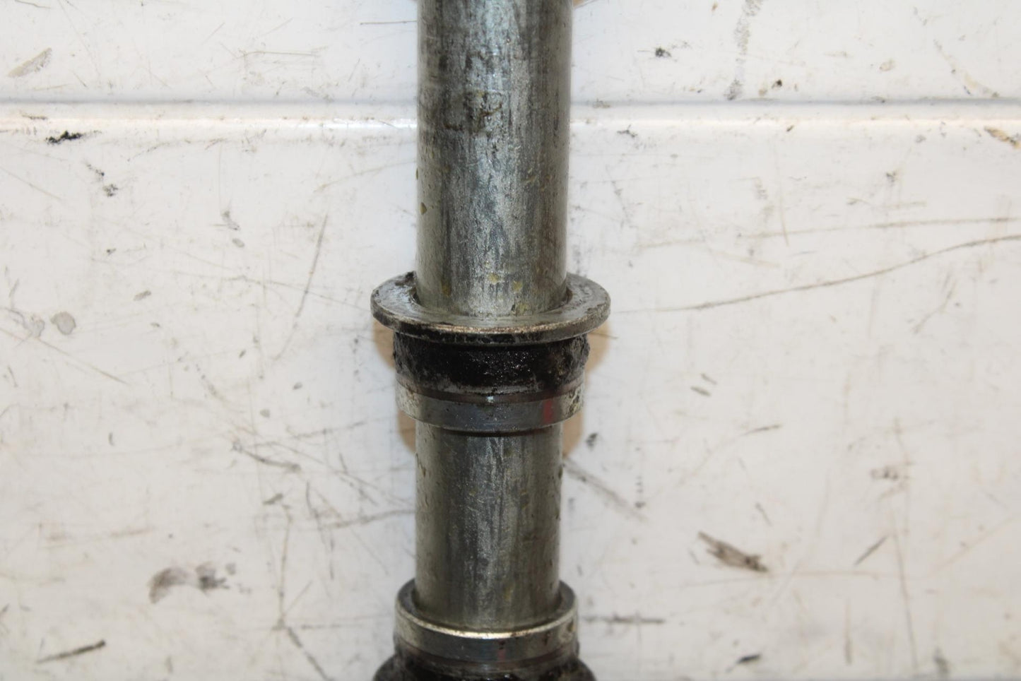 2000 Kawasaki Ninja ZX9R ZX900F FRONT WHEEL RIM AXLE PIVOT BOLT 41068-1404 BB70