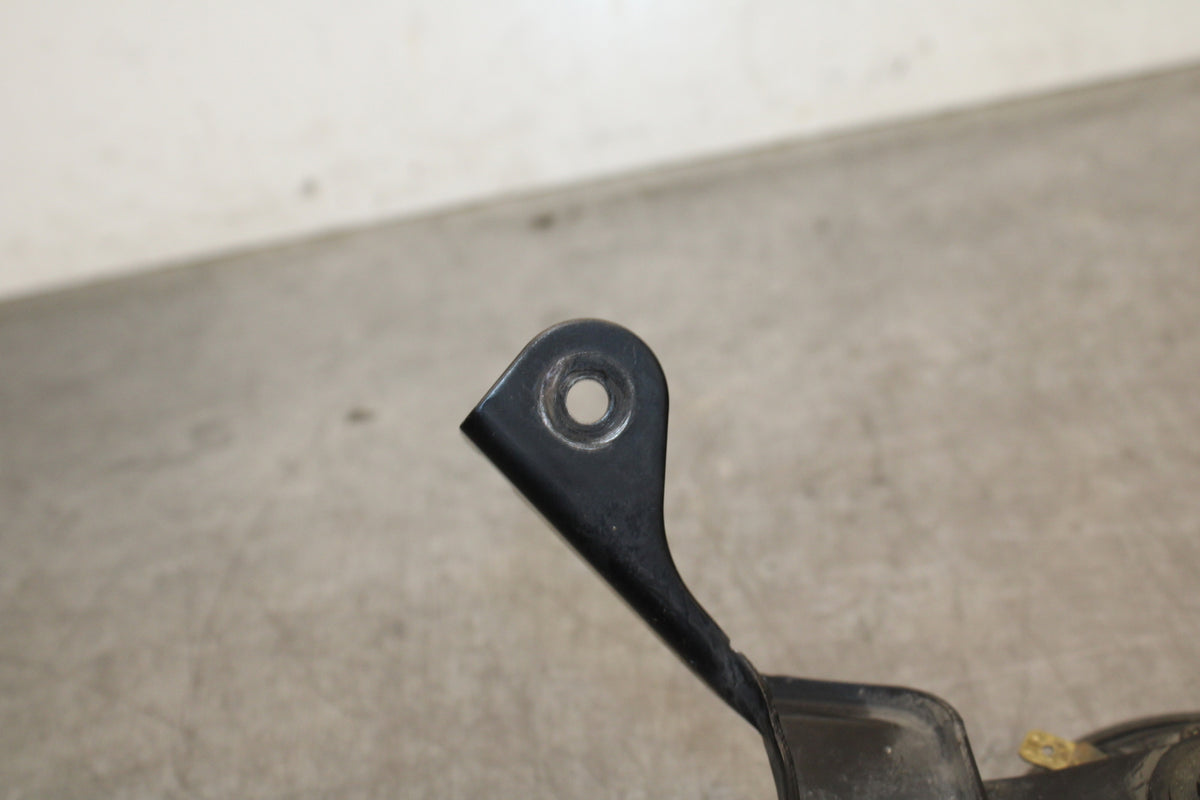 00-01 YAMAHA YZF R1 HORN SIGNAL BB755
