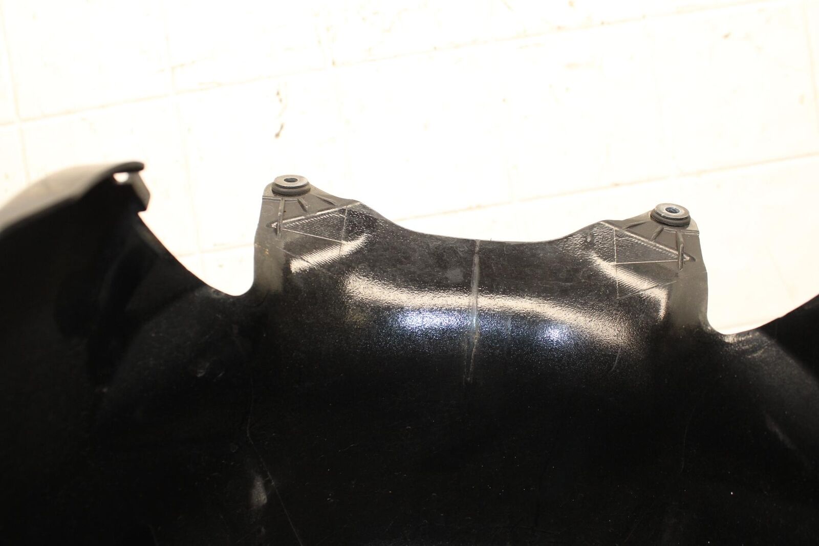 2008 Honda CBR1000RR GAS TANK FUEL CELL COVER FAIRING COWL 83150-MFL-000ZA BB579