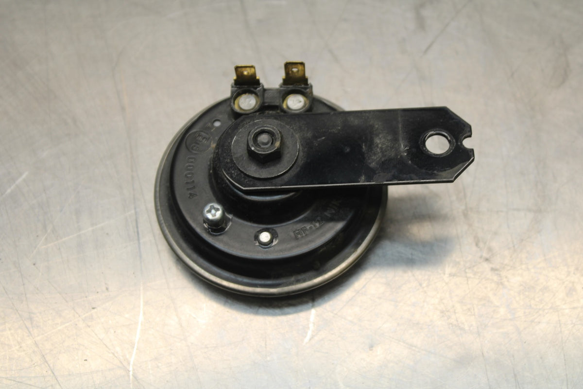 22-25 YAMAHA YZF R7 HORN SIGNAL BB769