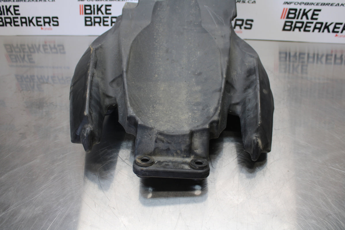 06-12 BMW F800ST GAS TANK FUEL CELL PETROL RESERVOIR BB144