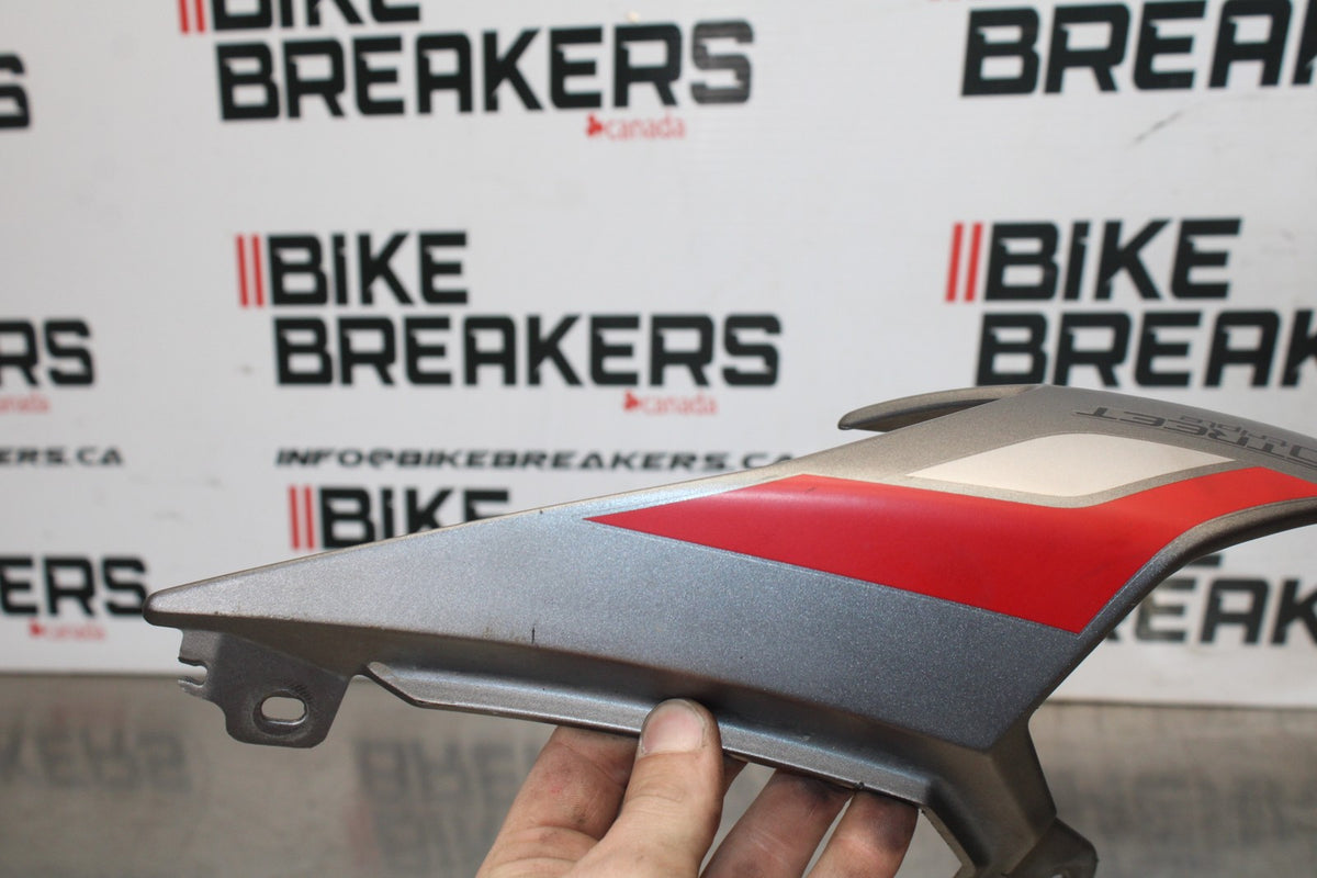 20 TRIUMPH STREET TRIPLE 765 LEFT REAR BACK TAIL FAIRING COWL SHROUD BB864