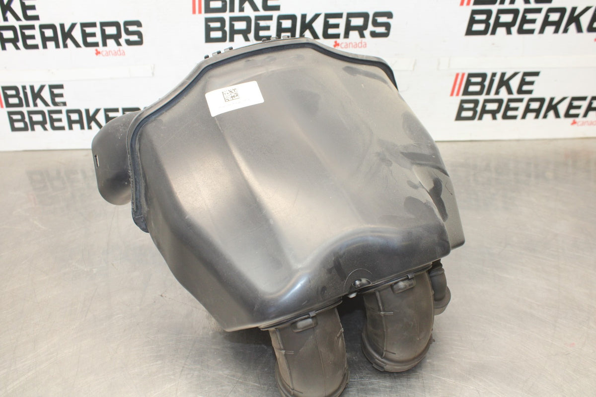 20-23 BMW F900R AIRBOX AIR INTAKE FILTER BOX BB923