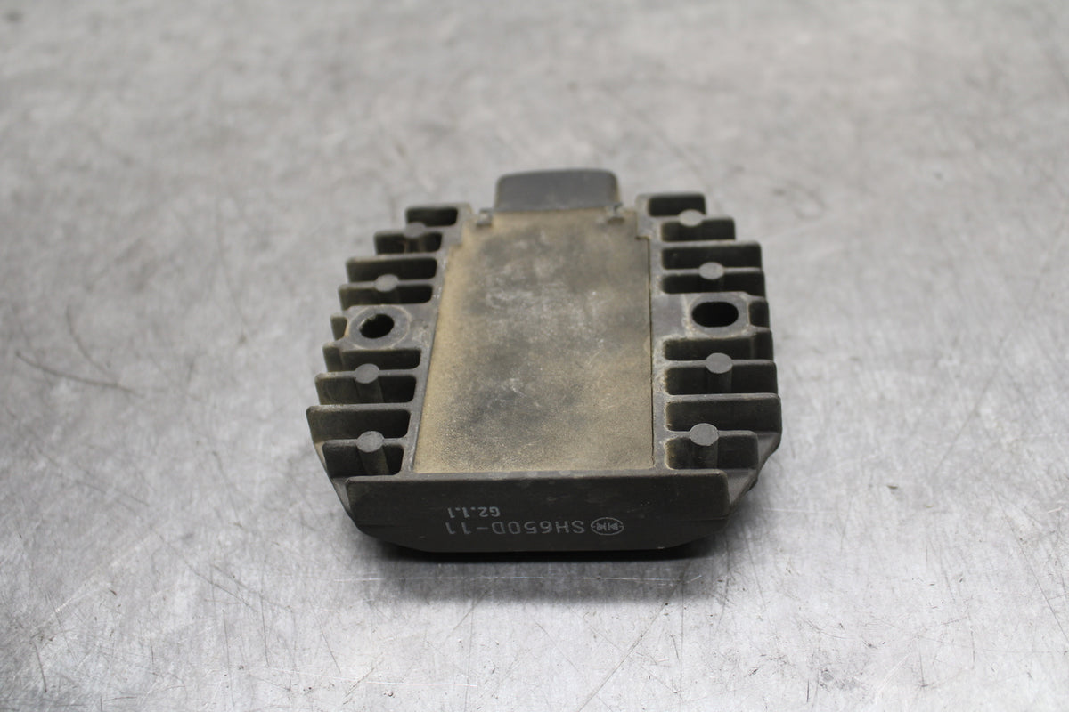 02-03 YAMAHA V STAR 1100 RECTIFIER VOLTAGE REGULATOR BB124