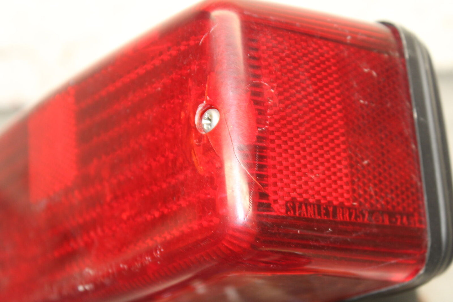 78-81 YAMAHA XS1100 REAR TAIL TAILLIGHT BACK BRAKE LIGHT BB107