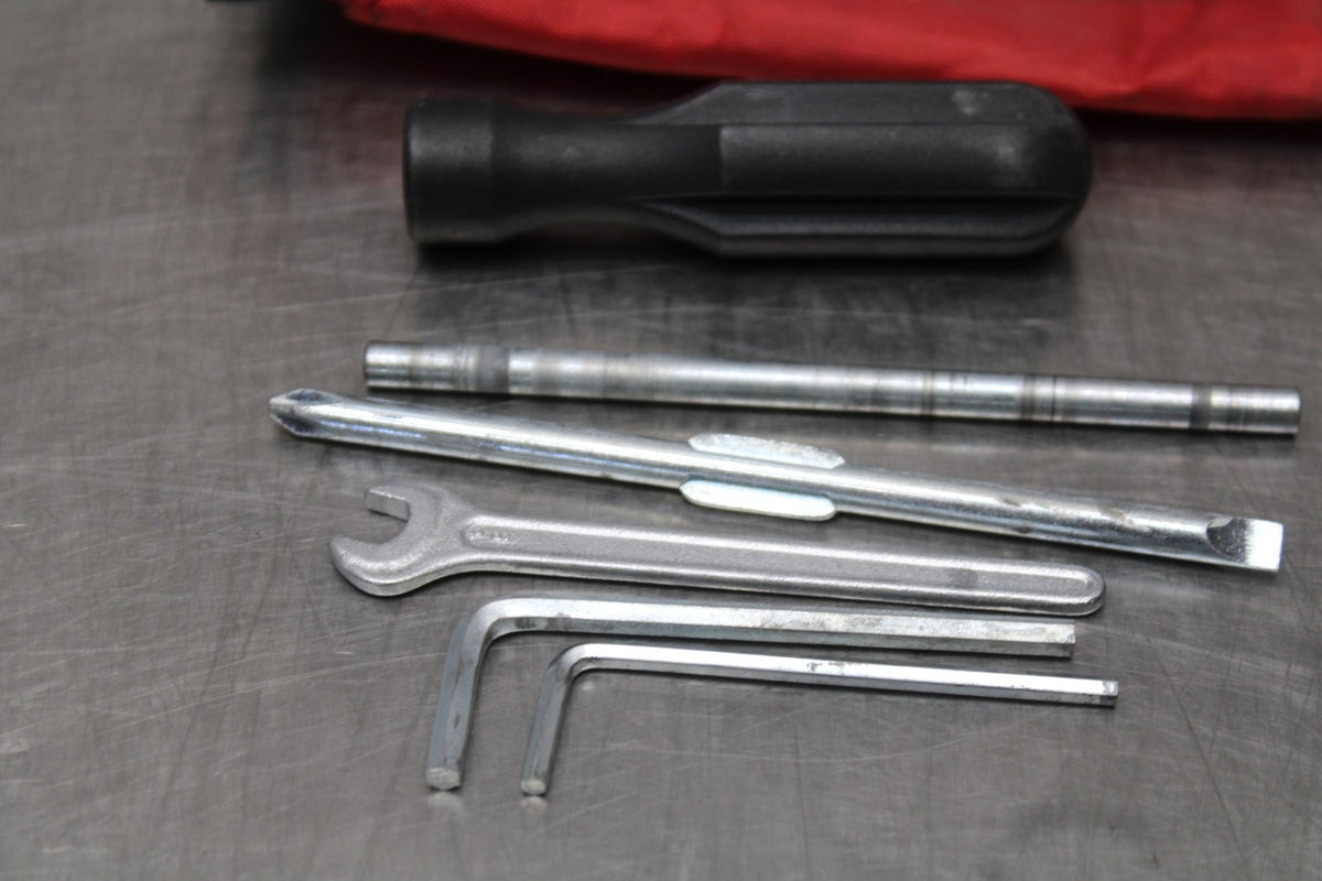16 DUCATI 959 PANIGALE STOCK TOOLS OEM TOOL BAG KIT SET BB912