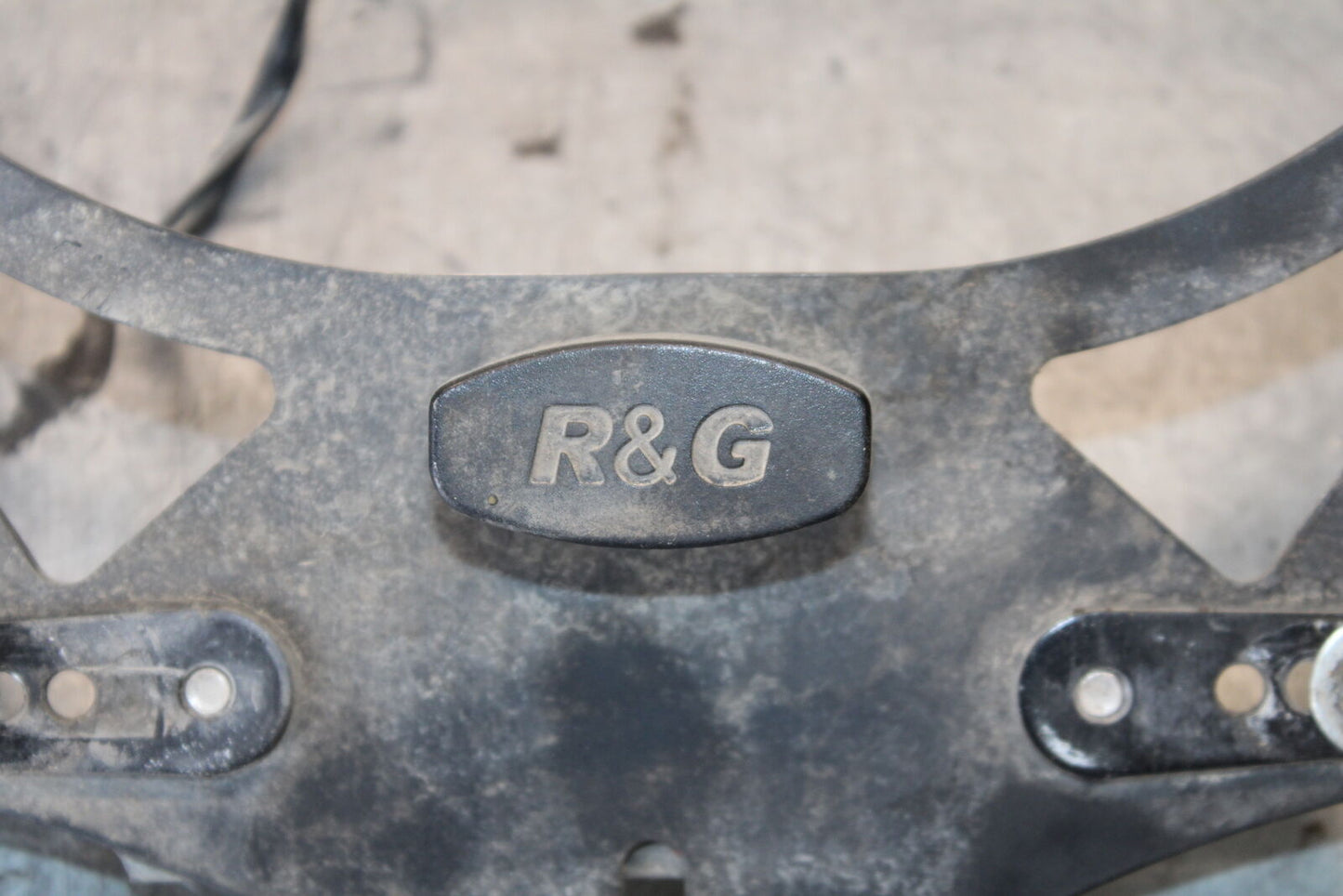 03-04 HONDA CBR600RR R&G FENDER ELIMINATOR LICENSE PLATE BRACKET BB661