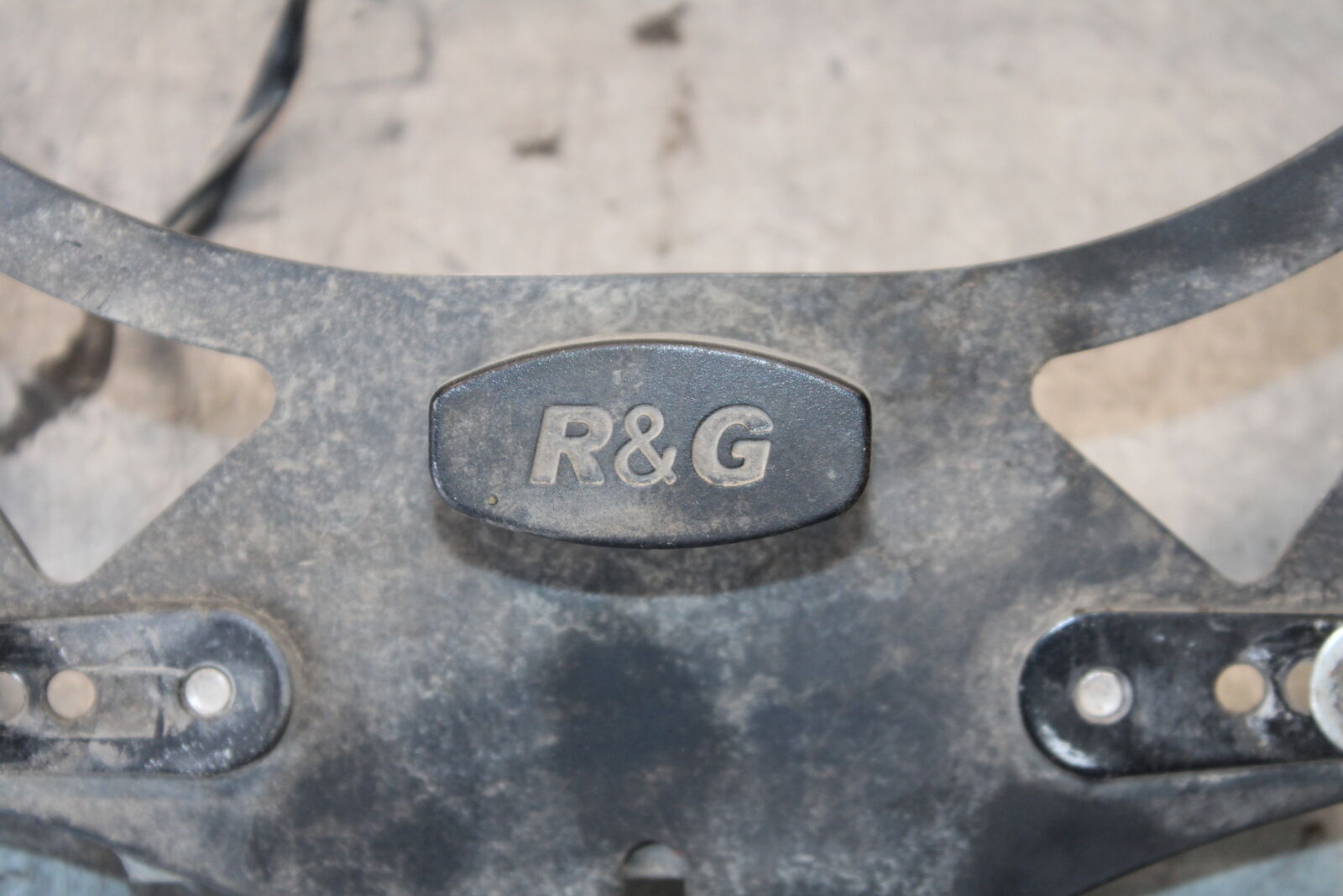03-04 HONDA CBR600RR R&G FENDER ELIMINATOR LICENSE PLATE BRACKET BB661