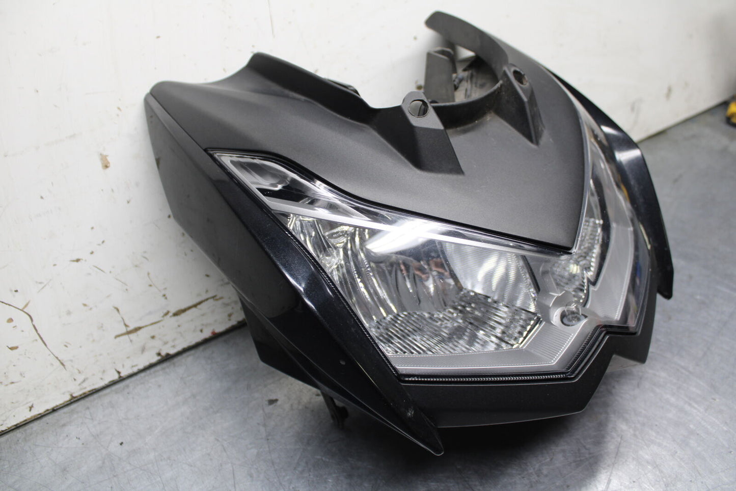 12-13 KAWASAKI Z1000 FRONT HEADLIGHT HEAD LIGHT LAMP BB743