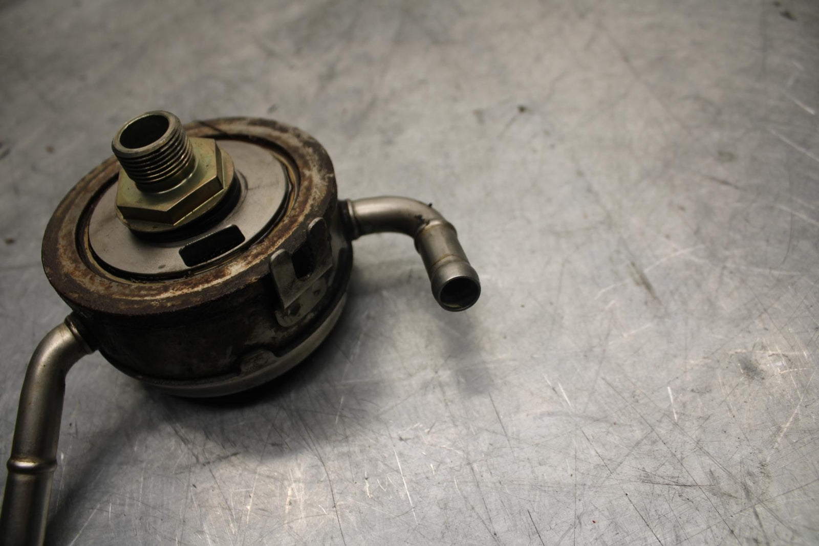 1999 Honda CBR600F4 ENGINE MOTOR OIL COOLER  15700-MBW-505 BB33