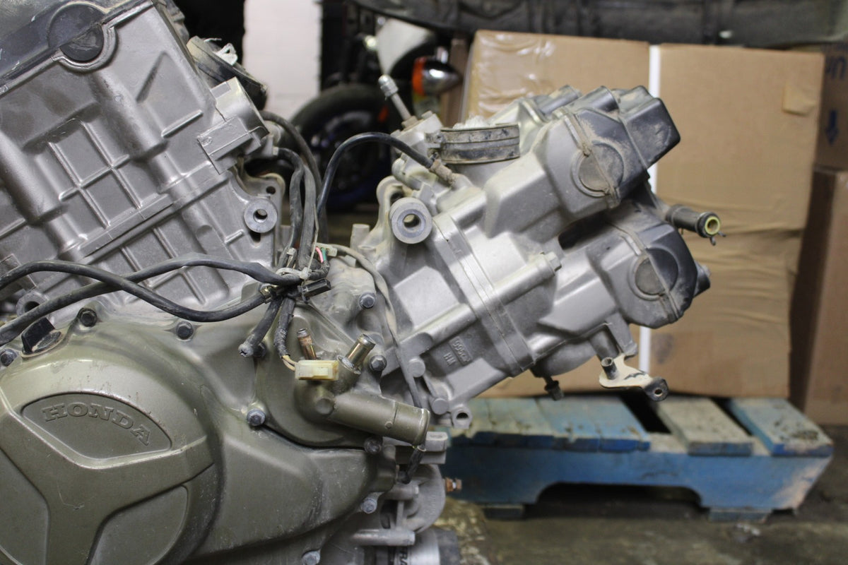 98-05 HONDA SUPER HAWK 1000 VTR1000F ENGINE MOTOR BB821