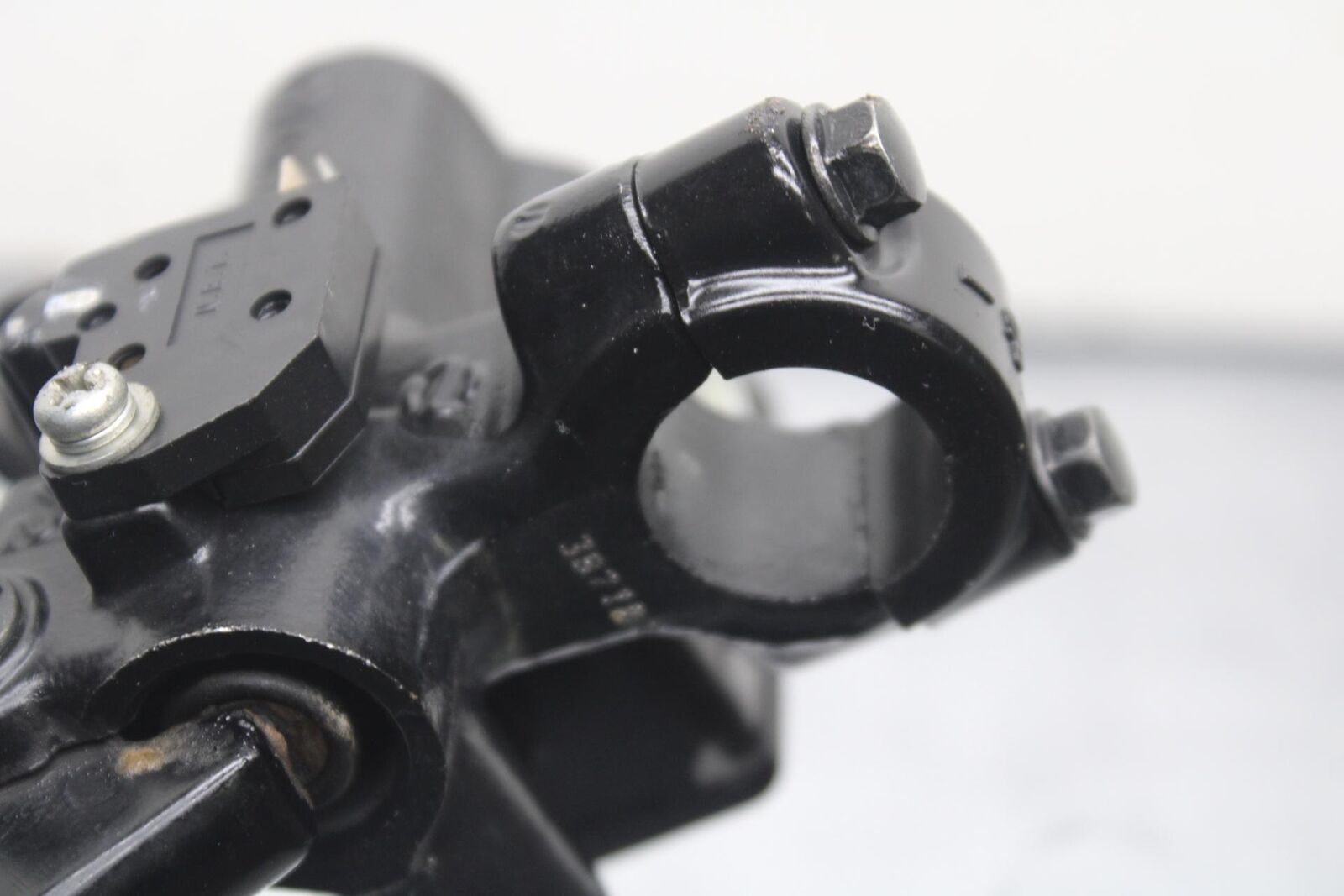 2009 Kawasaki Ninja EX250J FRONT BRAKE MASTER CYLINDER w/ LEVER 43015-0110 BB87