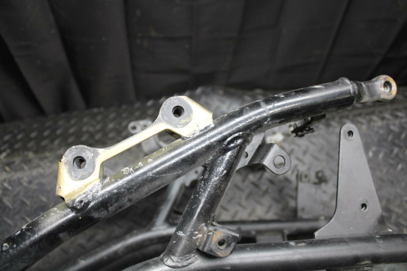 16-18 HONDA CBR500R REAR SUBFRAME BACK SUB FRAME BB231
