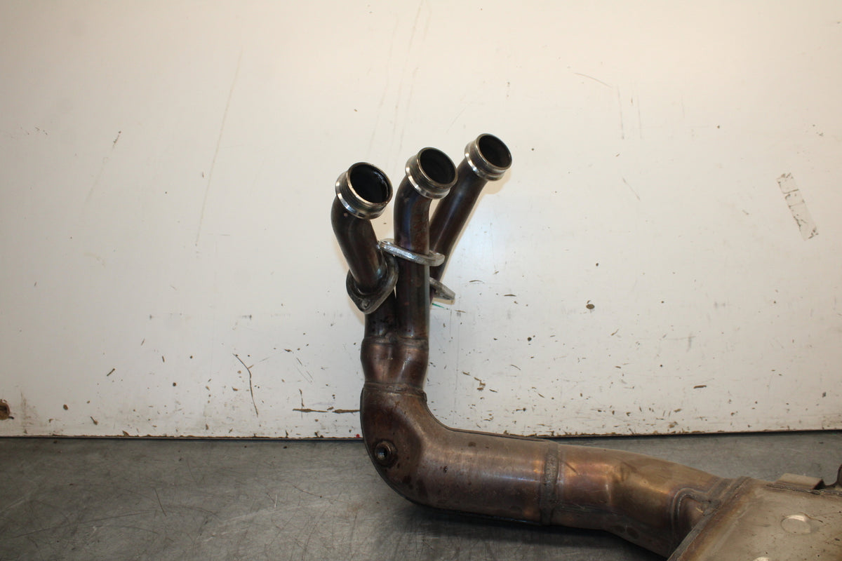 22-24 YAMAHA XSR900 FULL EXHAUST SYSTEM HEADERS PIPE MUFFLER BB710