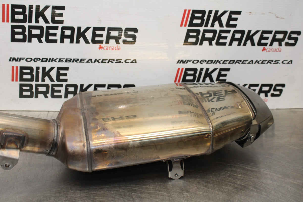 13-24 HONDA CBR600RR EXHAUST PIPE MUFFLER SLIP ON CAN SILENCER BB772