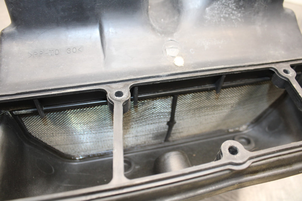 98 KAWASAKI NINJA ZX6 AIRBOX AIR INTAKE FILTER BOX BB870