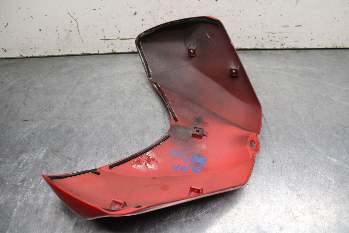 06-07 SUZUKI GSXR 600 750 FRONT GAS TANK FUEL CELL FAIRING COWL COVER TRIM BB630