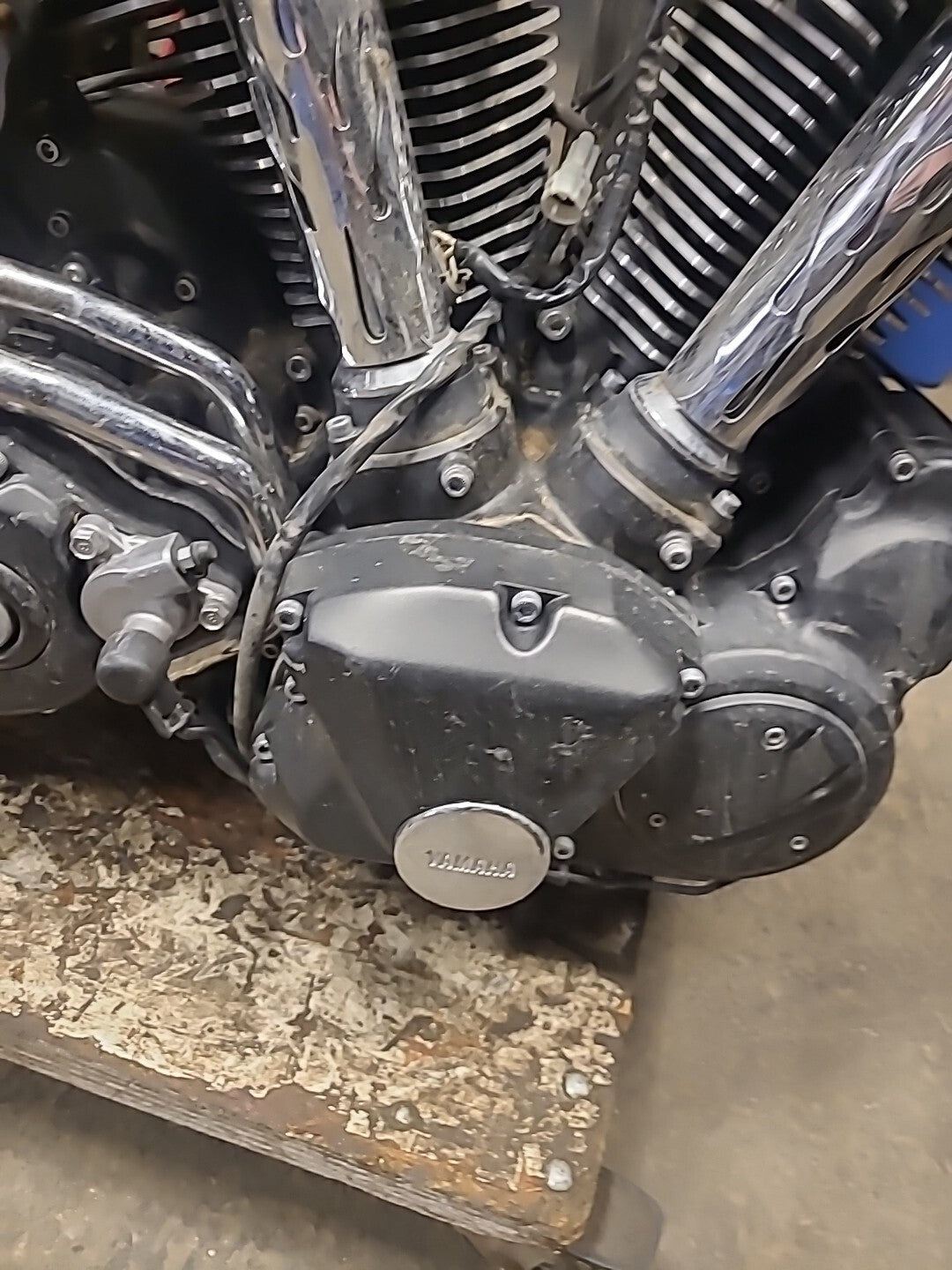 06-14 YAMAHA ROADLINER S XV1900S ENGINE MOTOR BB619