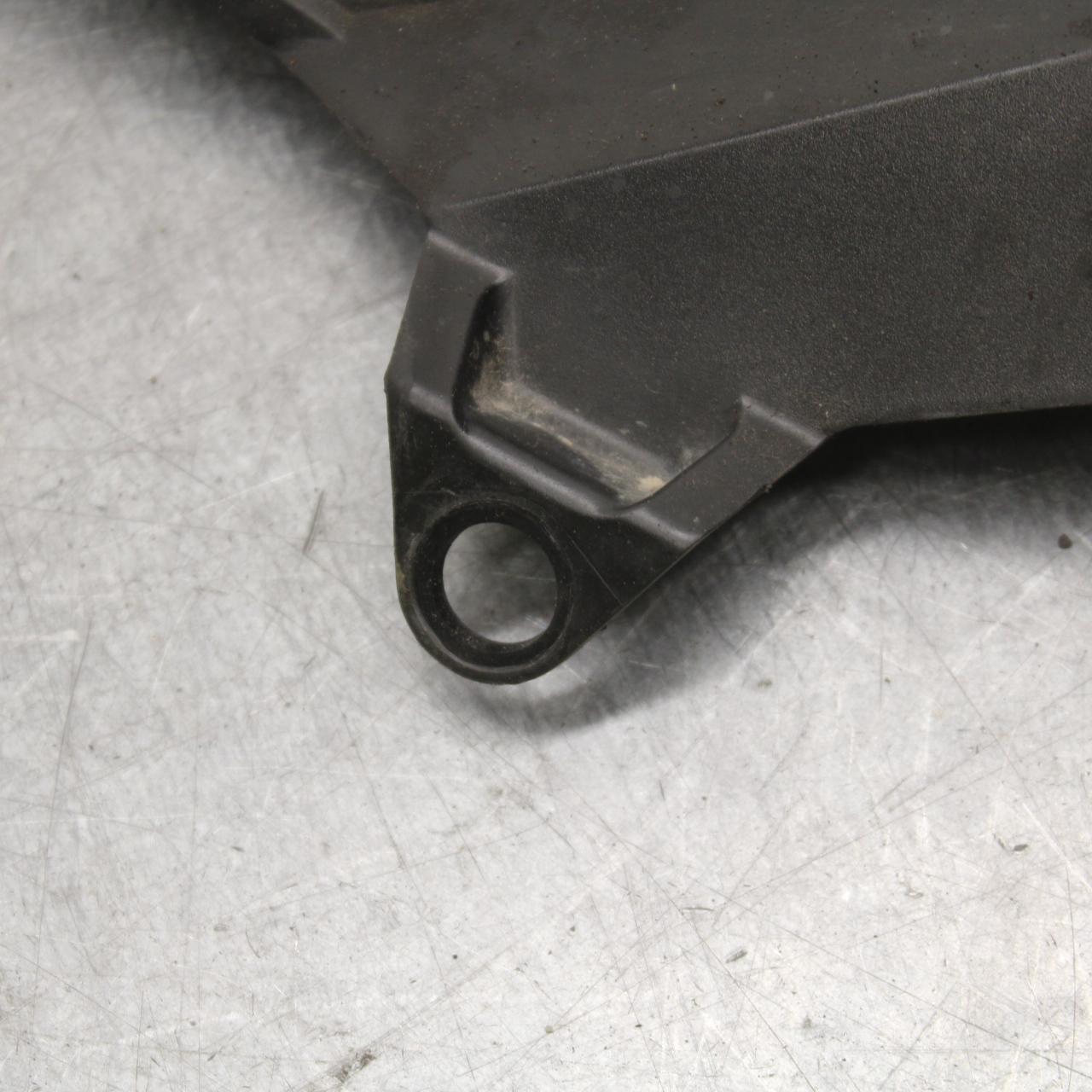 06-07 SUZUKI GSXR750 REAR BACK DRIVE CHAIN GUARD COVER SHIELD BB645