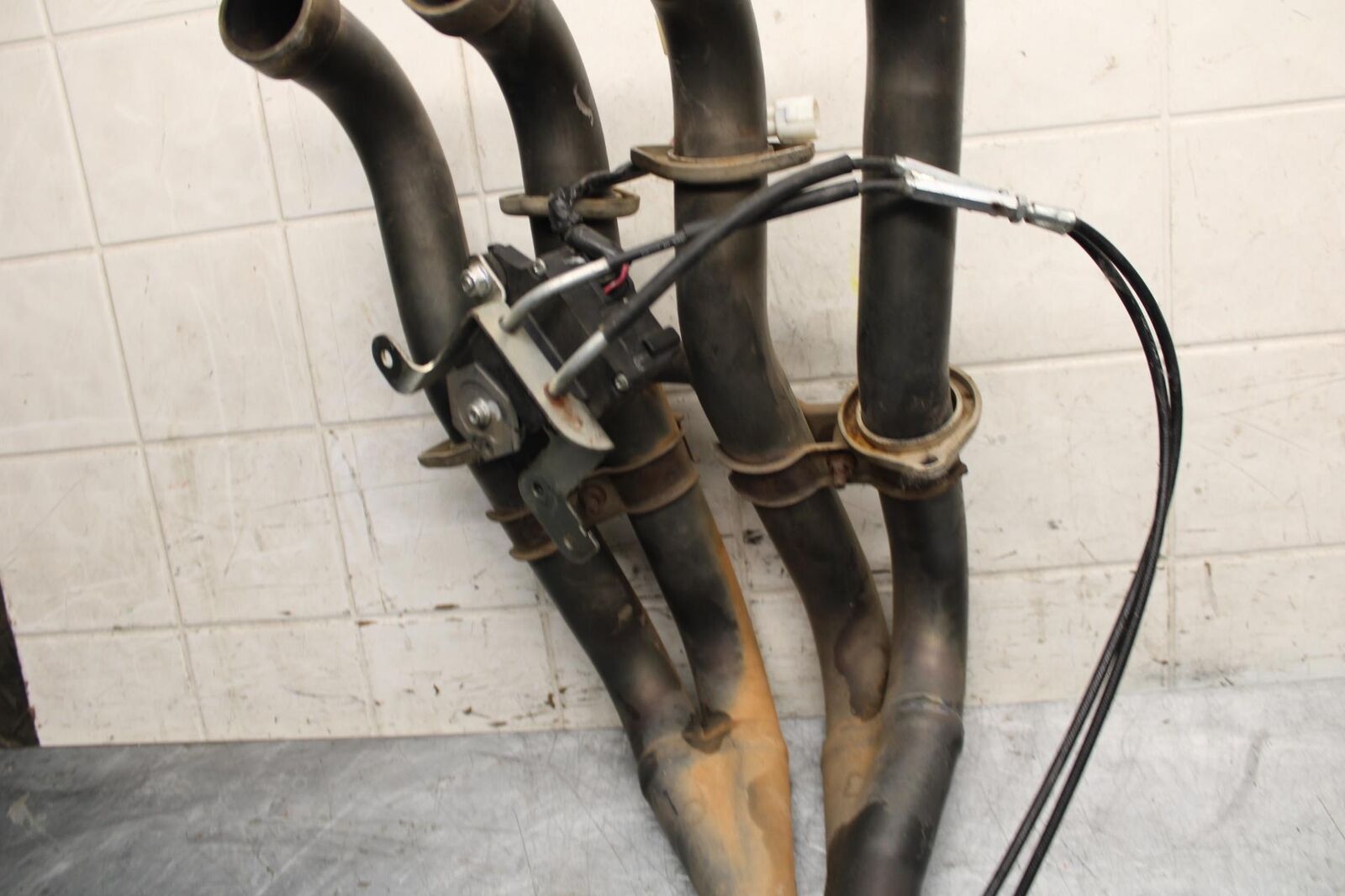 2008 Suzuki GSXR1000 EXHAUST HEADER PIPES MANIFOLD 14100-21H00 BB519