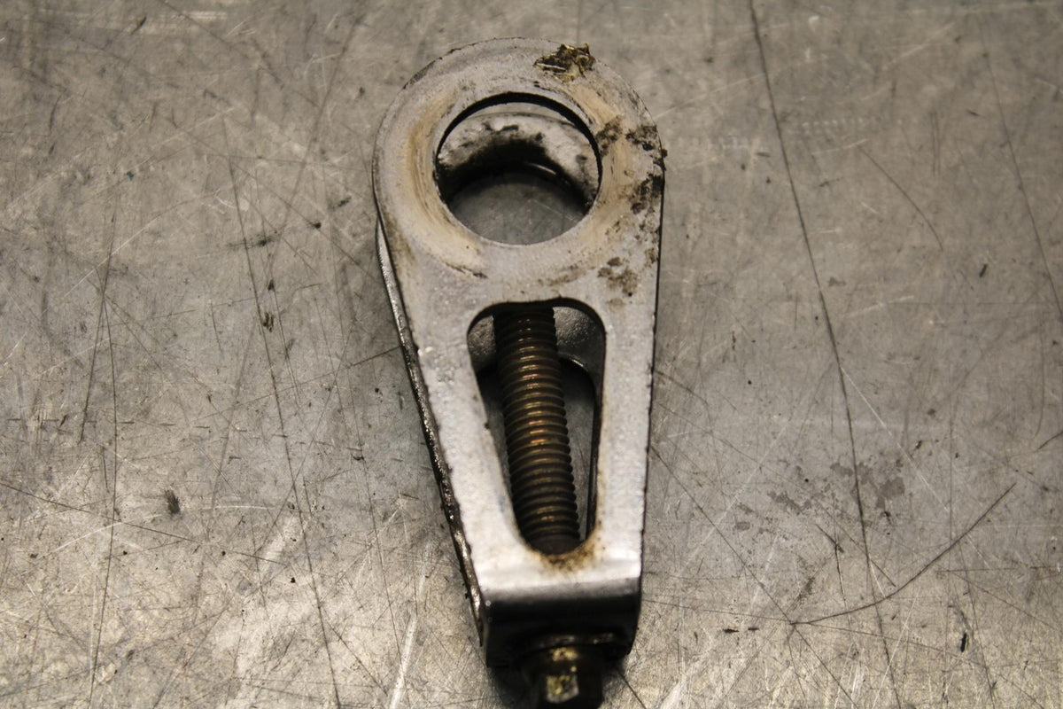 2000 Honda CBR600F4 SWINGARM CHAIN TENSIONER ADJUSTMENT BRACKETS  BB552